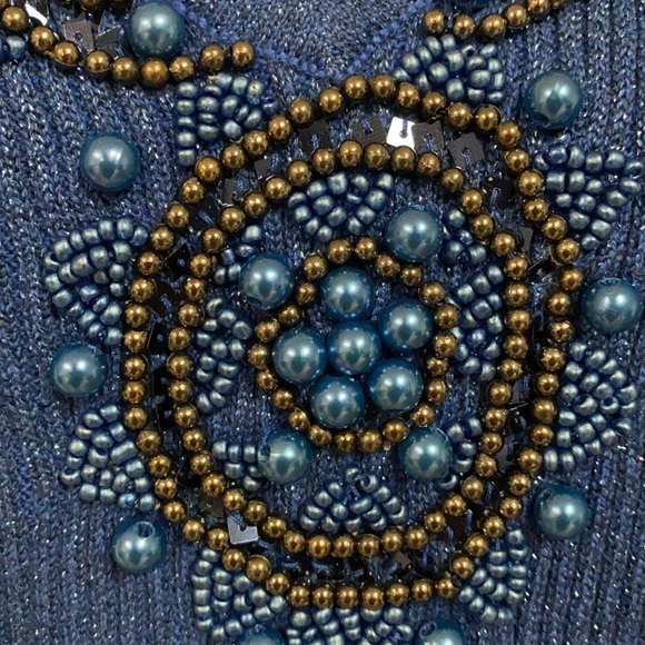 Objects Dart metallic blue beaded sweater - Size Medium - Picture 8 of 12